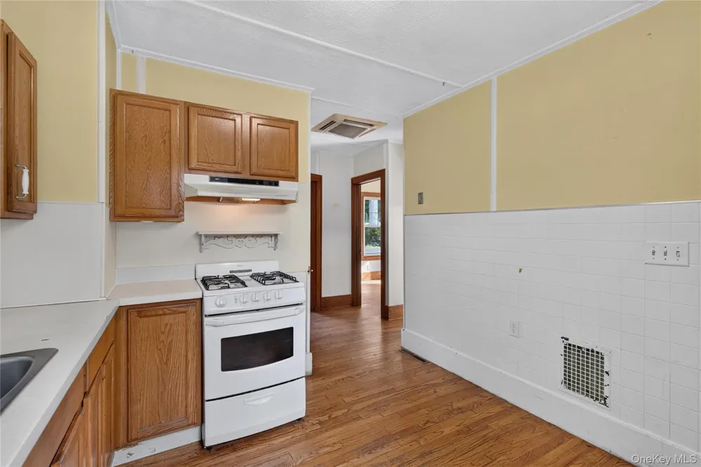 15 Hallihans Hill Road Kingston, NY 12401