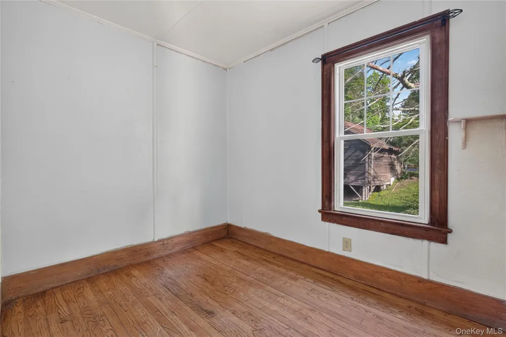 15 Hallihans Hill Road Kingston, NY 12401