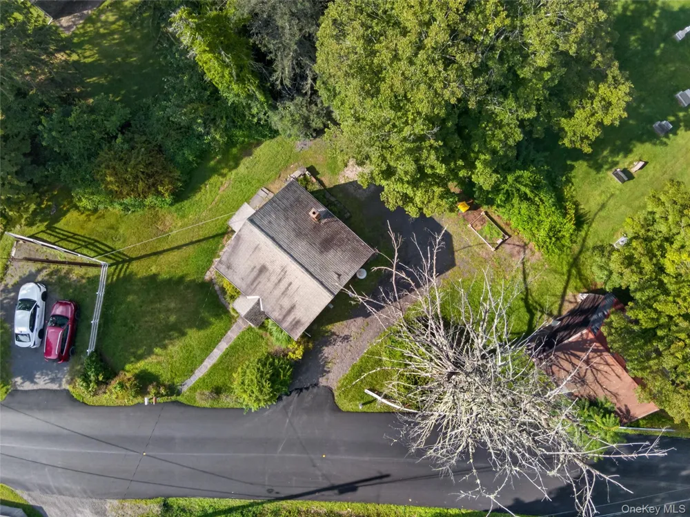 15 Hallihans Hill Road Kingston, NY 12401