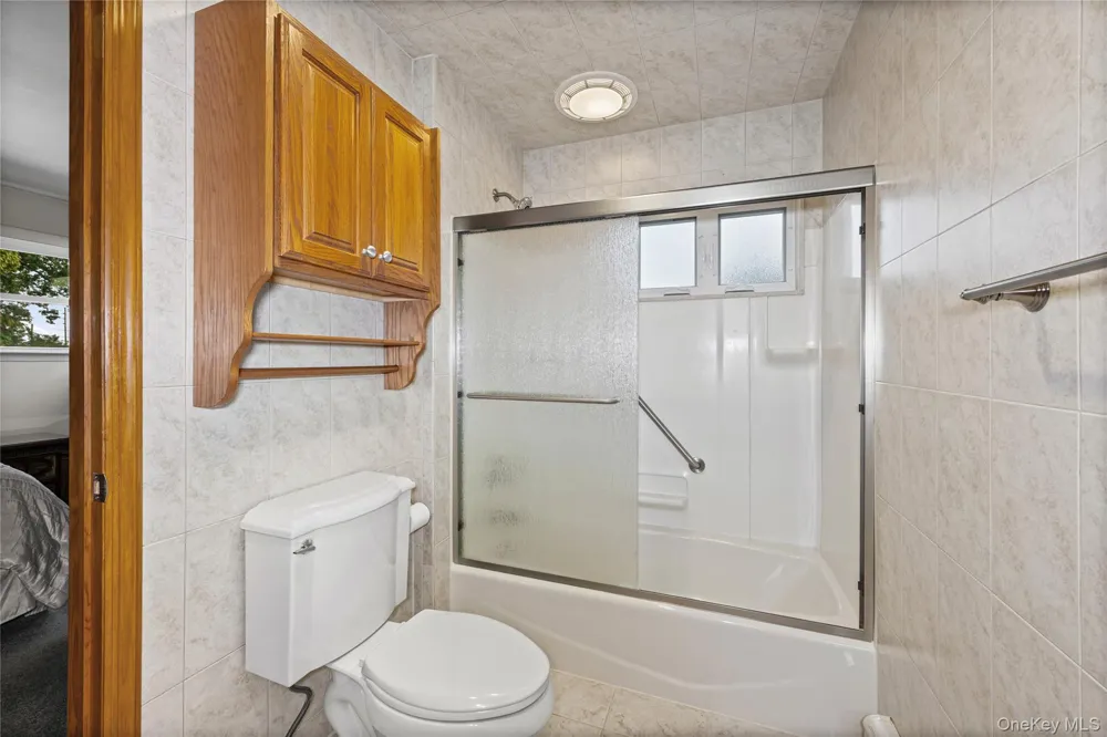 93 Toronto Avenue Massapequa, NY 11758