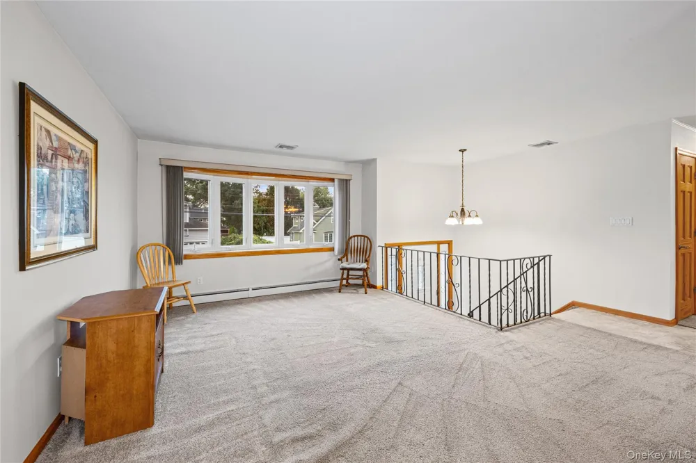 93 Toronto Avenue Massapequa, NY 11758