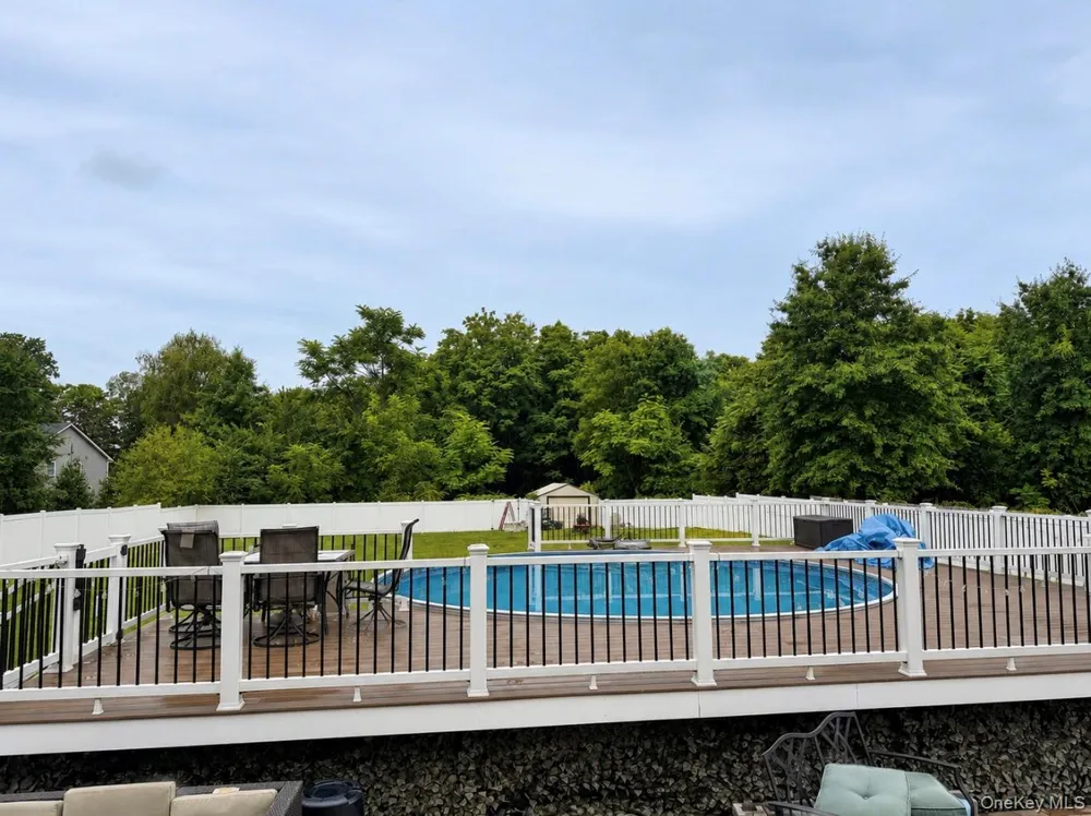 392 Bailey Road Montgomery, NY 12549