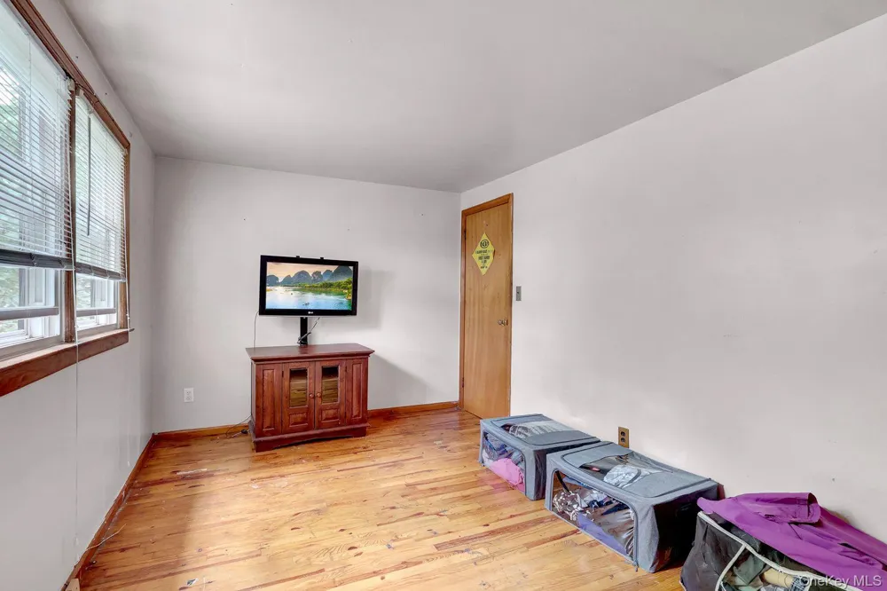 781 Salem Road Uniondale, NY 11553