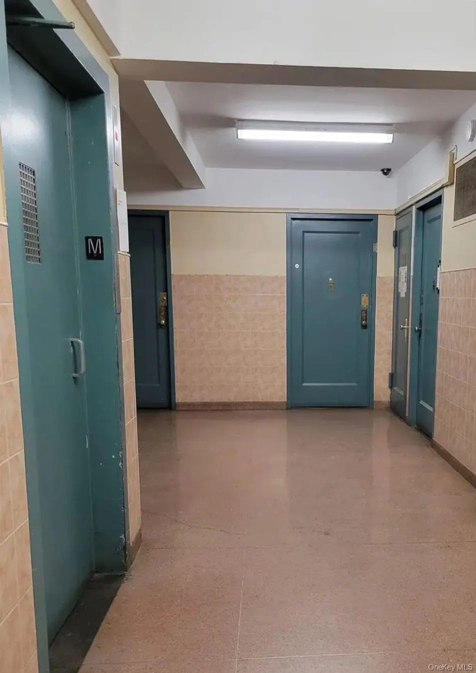 1503 Metropolitan Avenue #7E Bronx, NY 10462