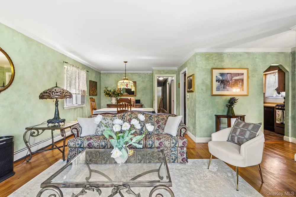 1320 Pine Acres Boulevard Bay Shore, NY 11706