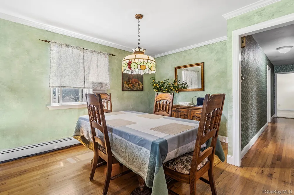 1320 Pine Acres Boulevard Bay Shore, NY 11706