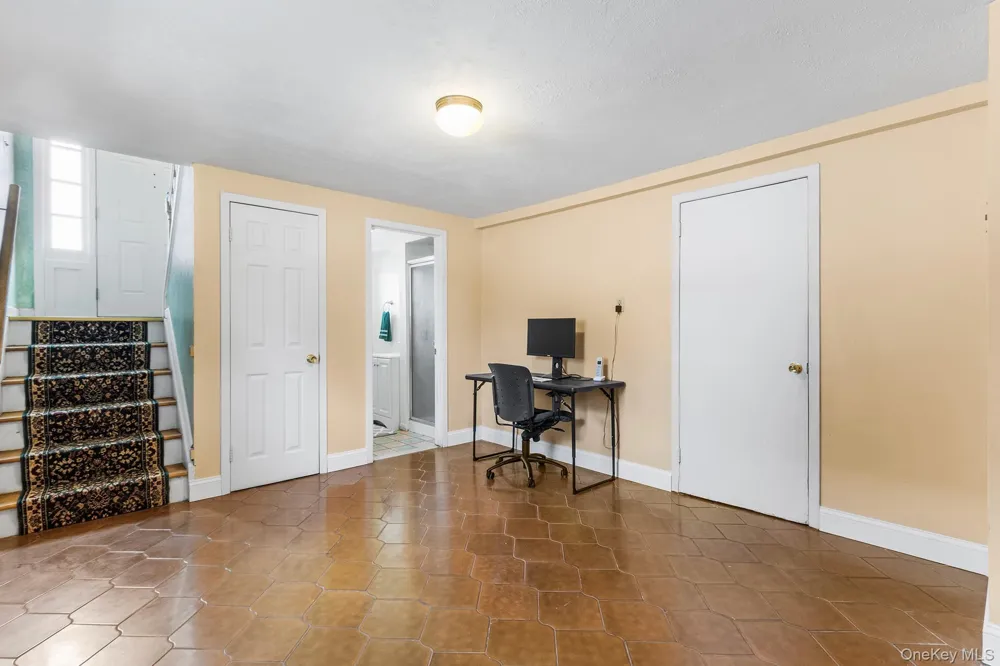 1320 Pine Acres Boulevard Bay Shore, NY 11706