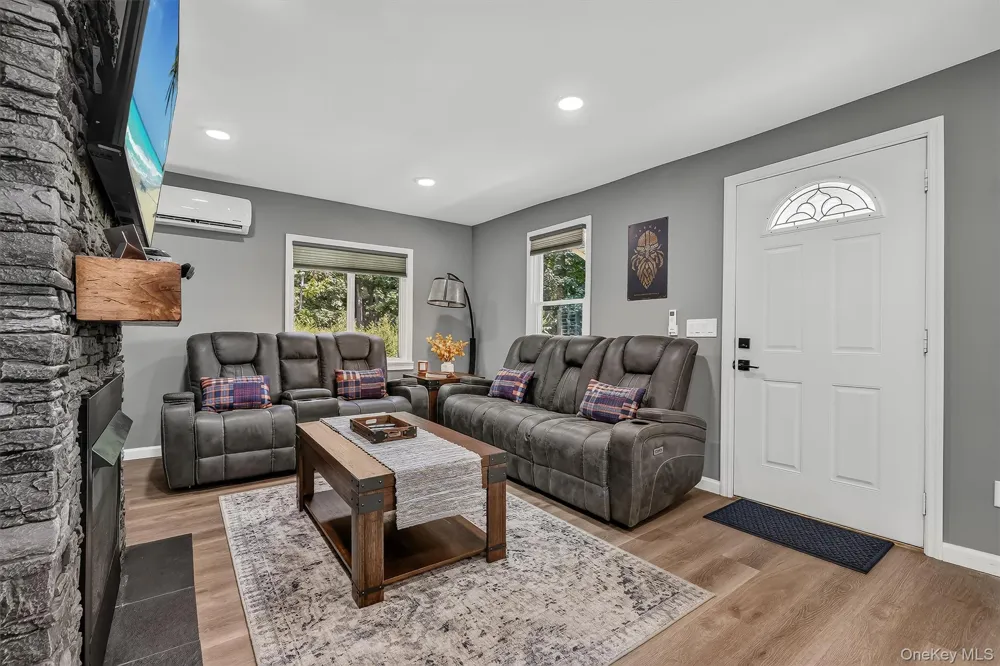 1103 Route 17 Southfields, NY 10975