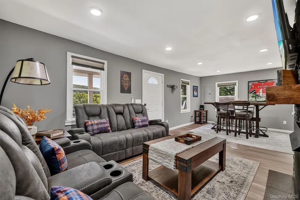 1103 Route 17 Southfields, NY 10975