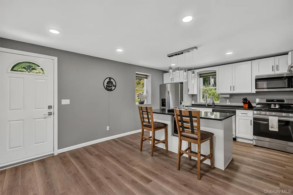 1103 Route 17 Southfields, NY 10975