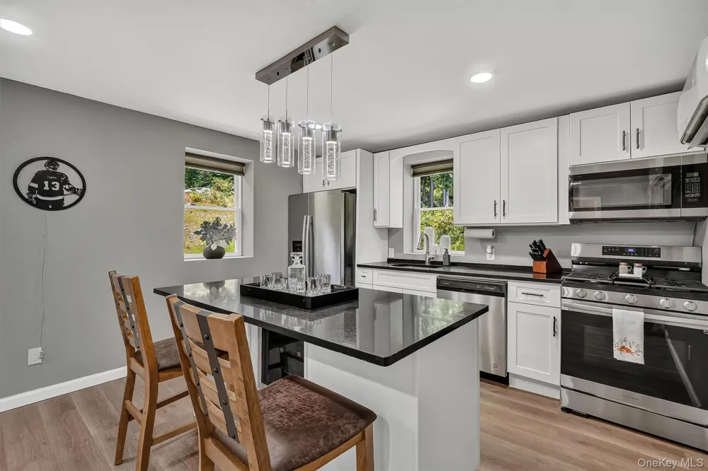 1103 Route 17 Southfields, NY 10975