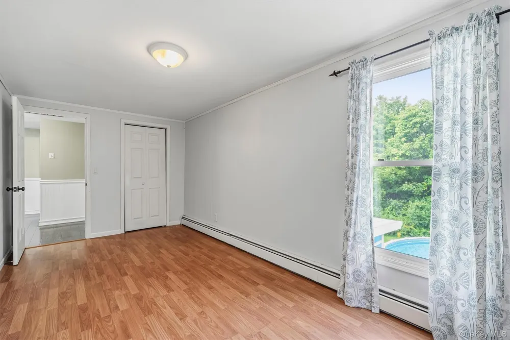 5 Libra Lane Wallkill, NY 12589