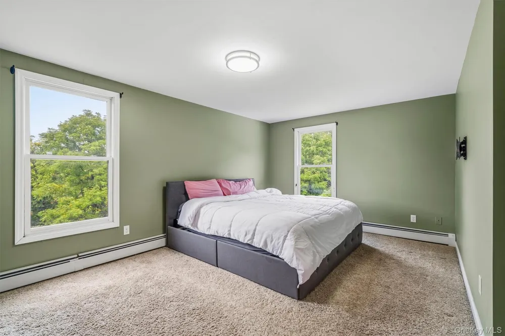 5 Libra Lane Wallkill, NY 12589