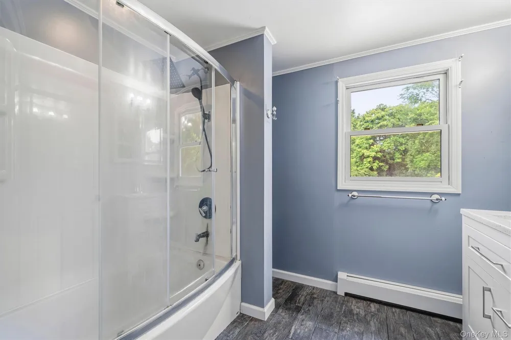 5 Libra Lane Wallkill, NY 12589