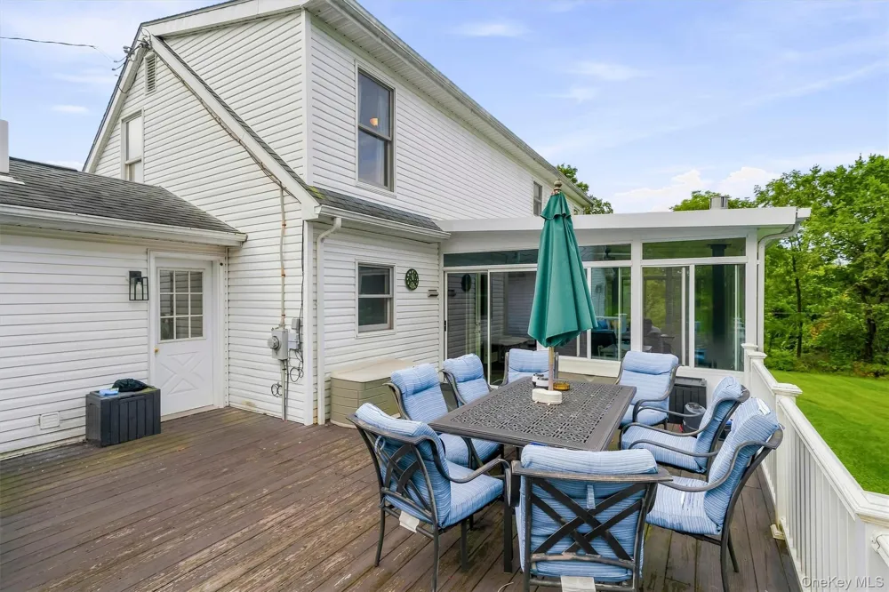 5 Libra Lane Wallkill, NY 12589