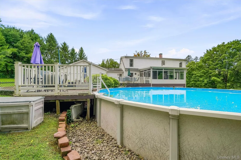 5 Libra Lane Wallkill, NY 12589
