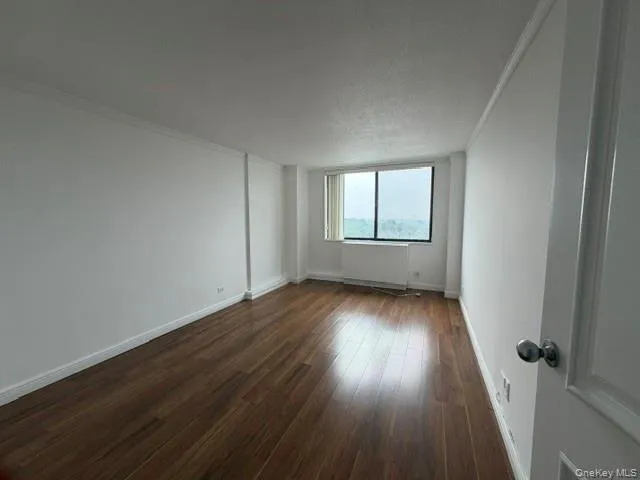 1 Bay Club Drive #16W Bayside, NY 11360
