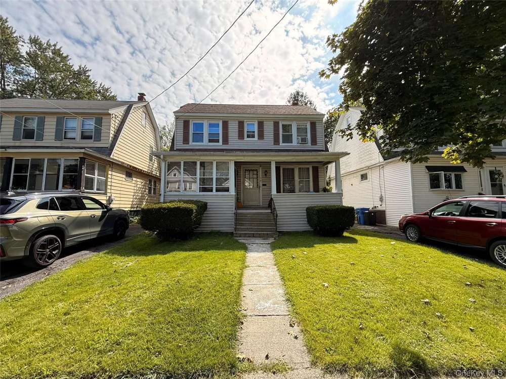 30 Bogart Ter Colonie, NY 12202