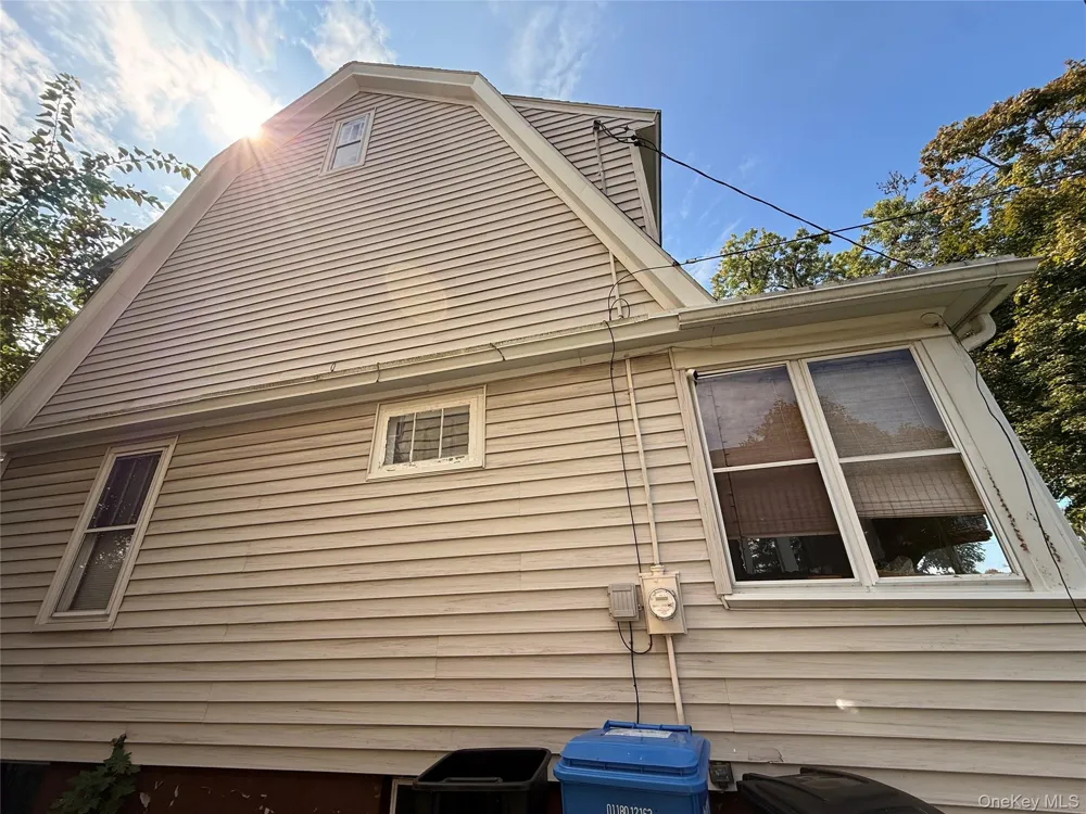 30 Bogart Ter Colonie, NY 12202