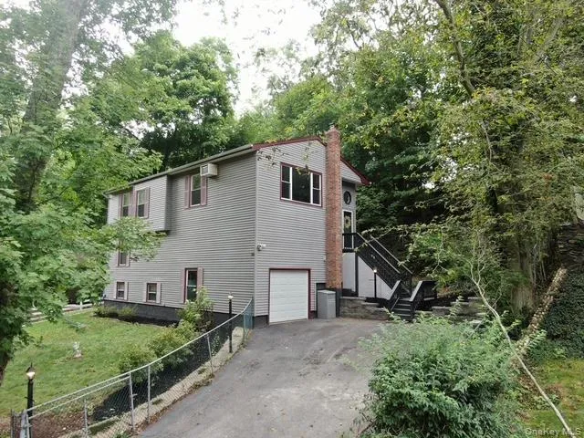 59 Woodhull Landing Road Sound Beach, NY 11789