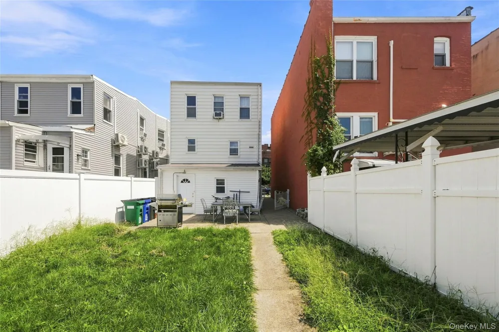1921 Edison Avenue Bronx, NY 10461