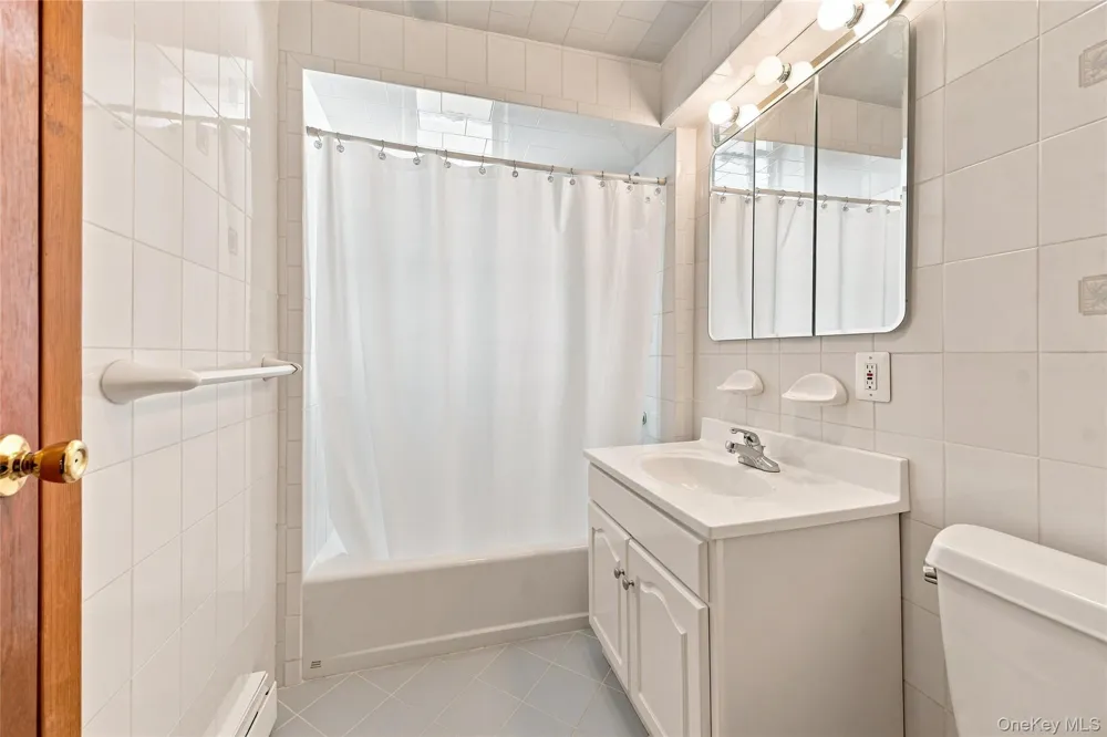 1921 Edison Avenue Bronx, NY 10461