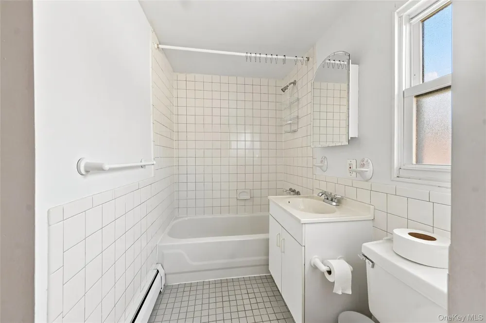 1921 Edison Avenue Bronx, NY 10461