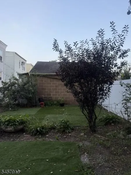 16 Hazel Pl #2 Unit 2 Irvington, NJ 07111