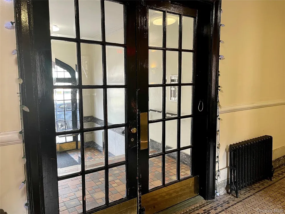 88 Lincoln Avenue #1E Pelham, NY 10803