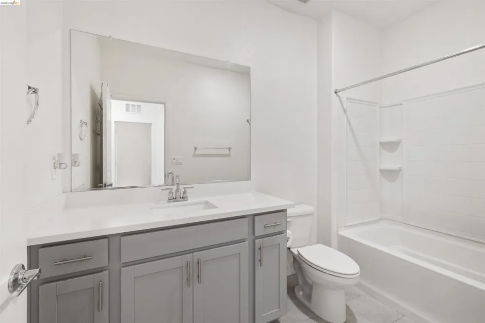 2570 Natomas Crossing Drive Sacramento, CA 95834