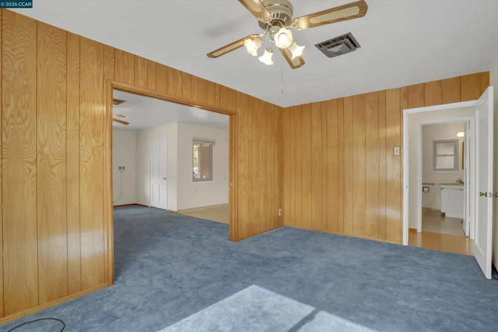 8 Water St Bay Point, CA 94565