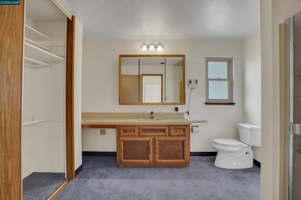 8 Water St Bay Point, CA 94565