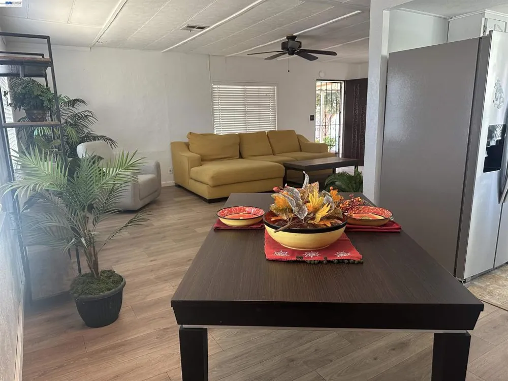 206 Manitoba Terrace Fremont, CA 94538