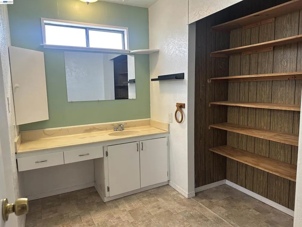 206 Manitoba Terrace Fremont, CA 94538