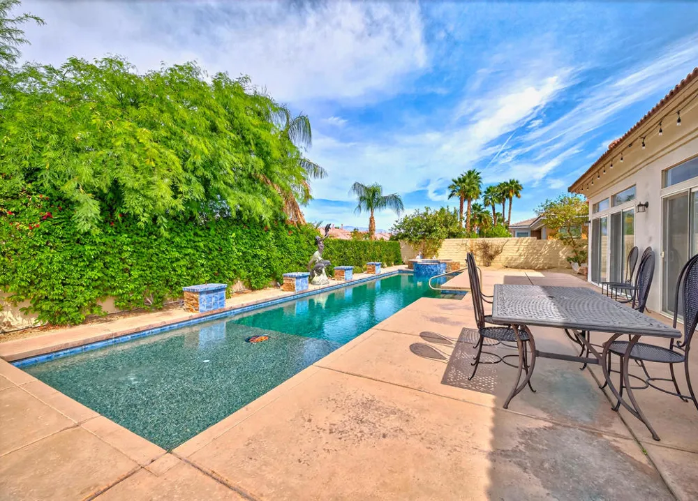 120 Tesori Drive Palm Desert, CA 92211