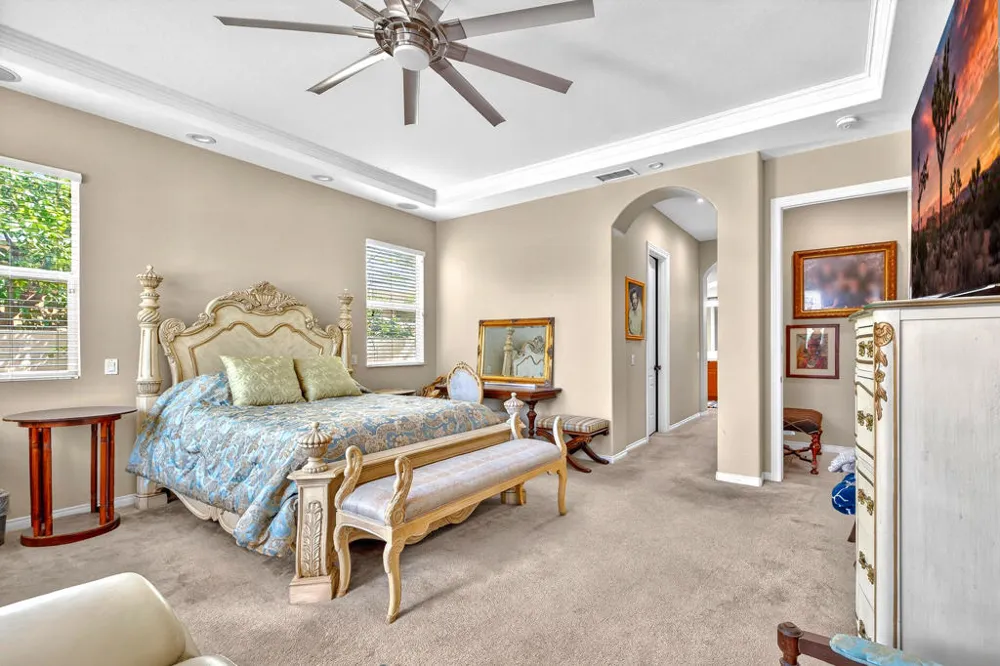 120 Tesori Drive Palm Desert, CA 92211