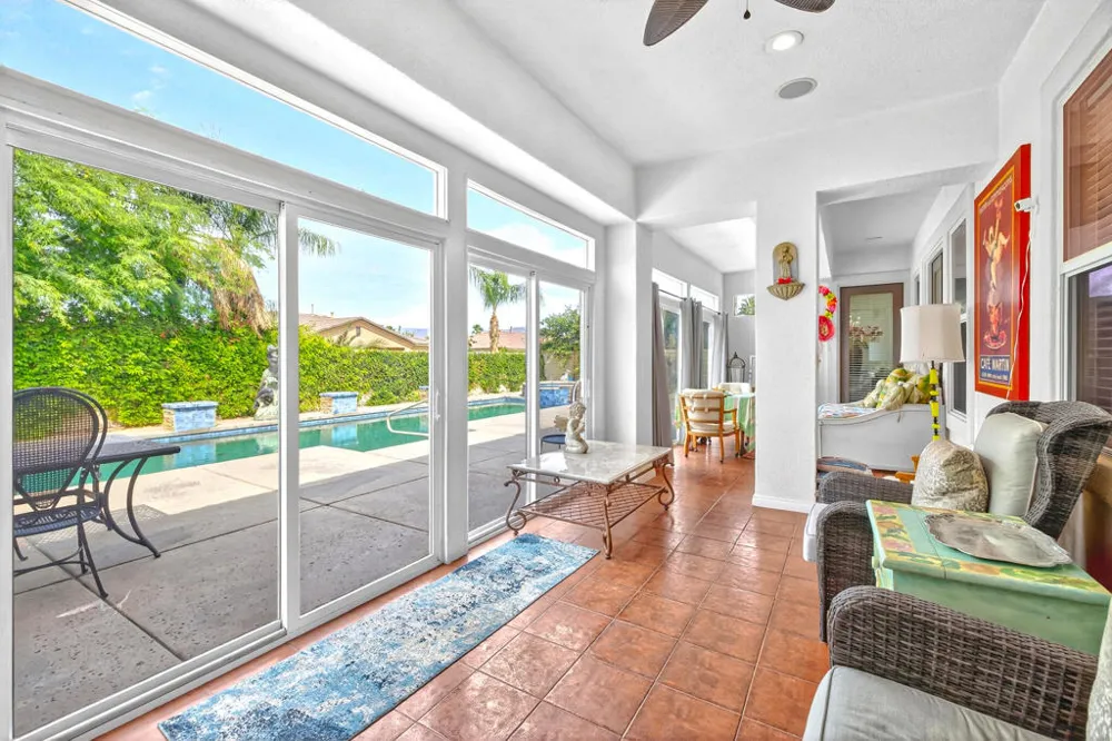 120 Tesori Drive Palm Desert, CA 92211