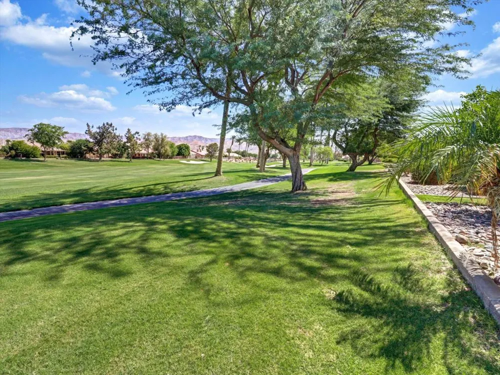 78202 Kensington Avenue Rancho Mirage, CA 92270