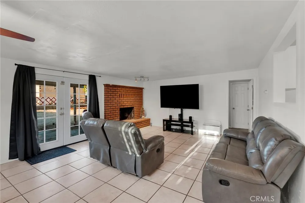1101 E Virginia Way Barstow, CA 92311