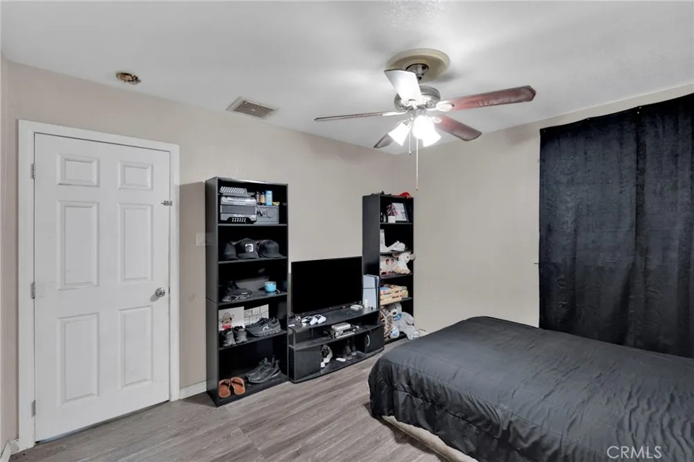 1101 E Virginia Way Barstow, CA 92311