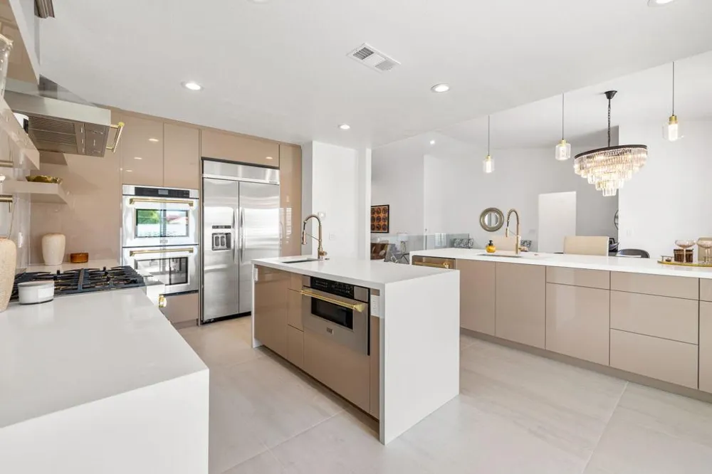 47215 Heliotrope Drive Palm Desert, CA 92260