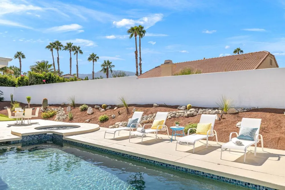 47215 Heliotrope Drive Palm Desert, CA 92260