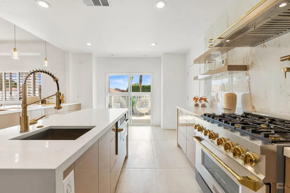 47215 Heliotrope Drive Palm Desert, CA 92260