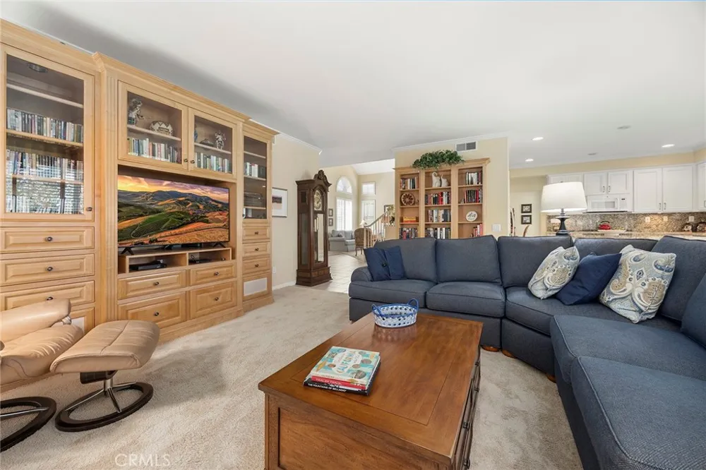 1900 S Spyglass Hill Court La Habra, CA 90631