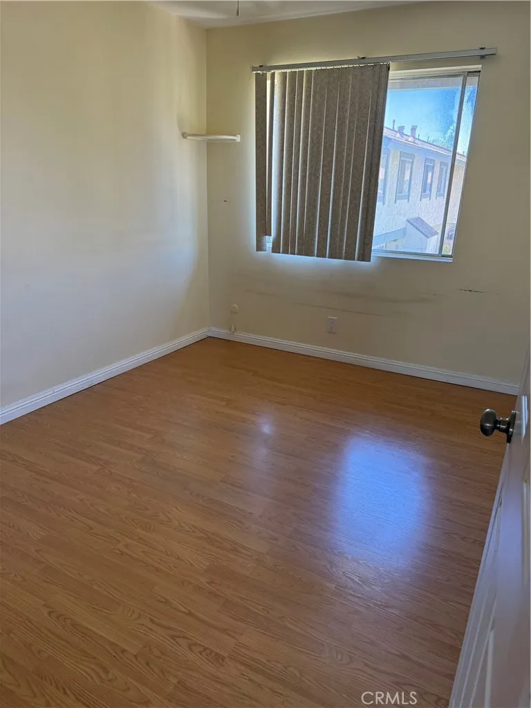 18911 KITTRIDGE #60 Reseda, CA 91335
