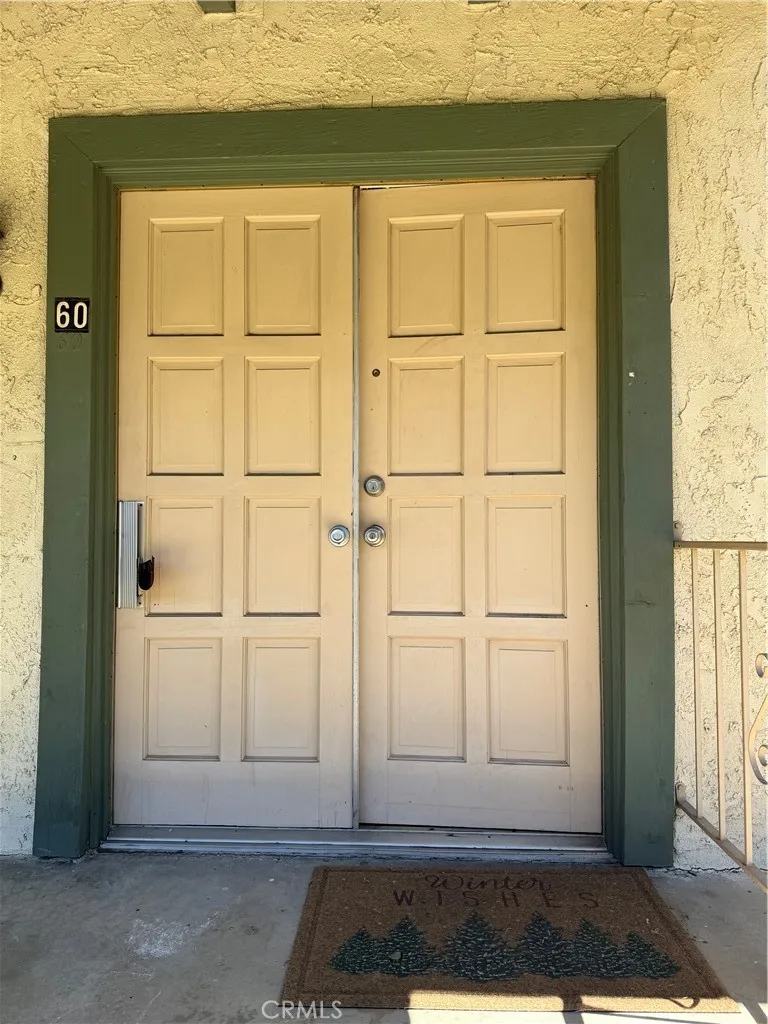 18911 KITTRIDGE #60 Reseda, CA 91335