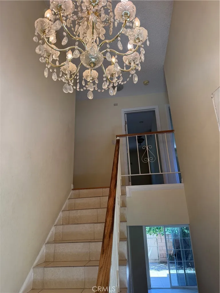 18911 KITTRIDGE #60 Reseda, CA 91335