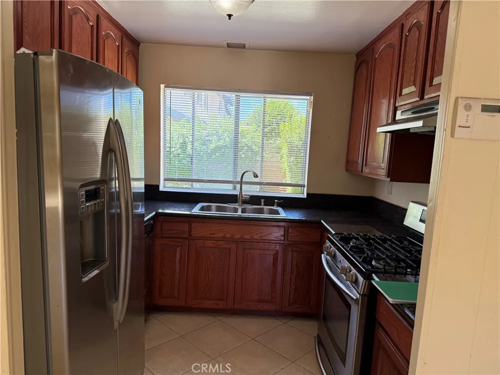 18911 KITTRIDGE #60 Reseda, CA 91335