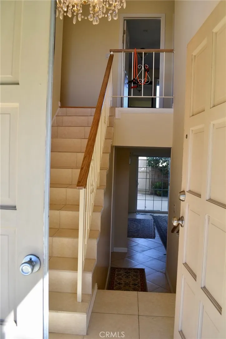 18911 KITTRIDGE #60 Reseda, CA 91335