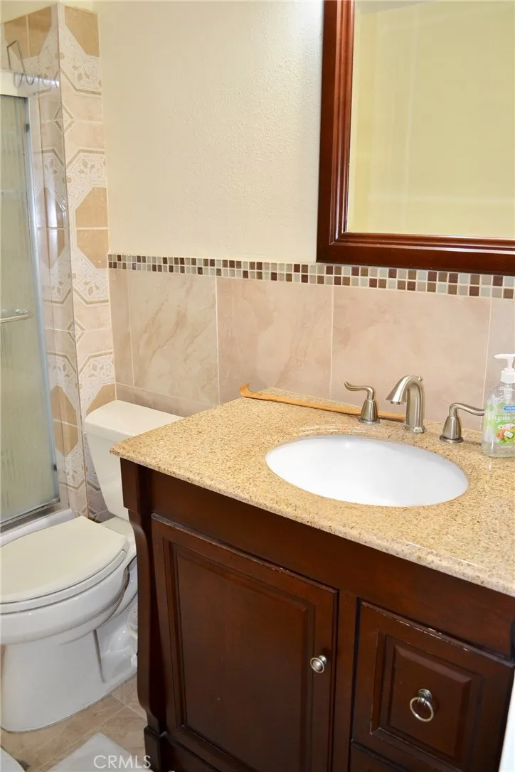 18911 KITTRIDGE #60 Reseda, CA 91335